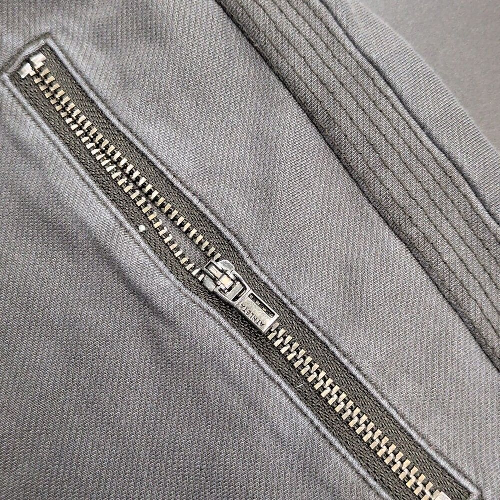 Athleta Terry Sweatshorts Faded Gray Size 4 Women's W/ Pockets - Picture 8 of 10